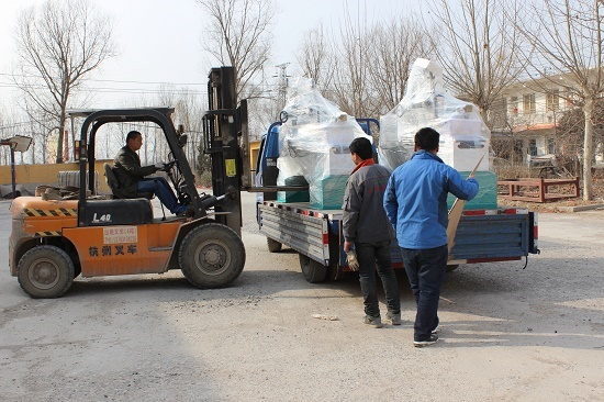 木工車床發貨 木工車床發貨